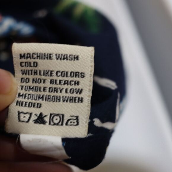 Free Planet Blue and Green Casual Button Down Shirts with Tropical Prints - Picture 12 of 14